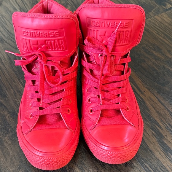Converse Striking Red 🔴 High-Top Sneakers - Picture 14 of 16